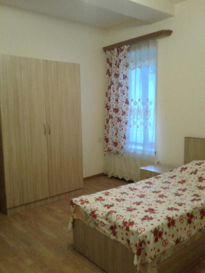 Apartamento Artyomi Toon Dilijan Exterior foto